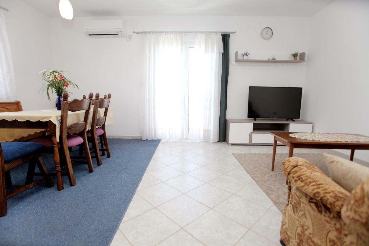 Mia Lägenhet Trogir Exteriör bild