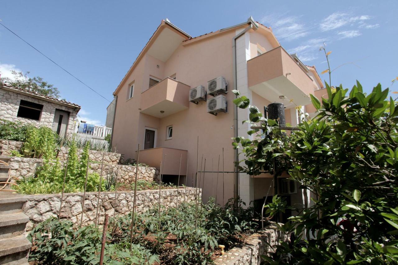 Mia Lägenhet Trogir Exteriör bild